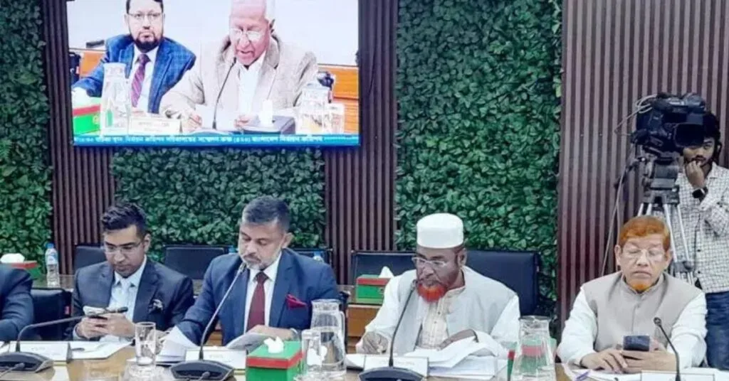 নির্বাচন কমিশনের সংলাপে জামায়াতের লটারিভিত্তিক বদলির দাবি