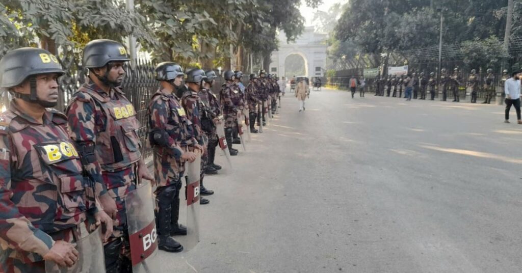 আন্তর্জাতিক অপরাধ ট্রাইব্যুনাল এলাকায় কড়া নিরাপত্তা ব্যবস্থা