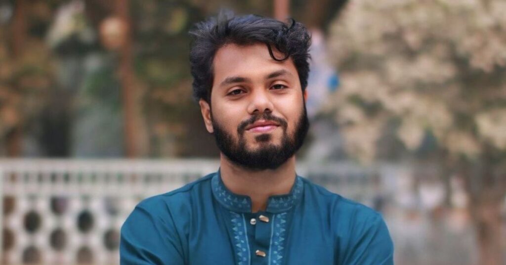 ঢাকা-৮ আসনের স্বতন্ত্র প্রার্থী ওসমান হাদি গুলিবিদ্ধ ইনকিলাব মঞ্চের মুখপাত্র শরিফ ওসমান হাদি