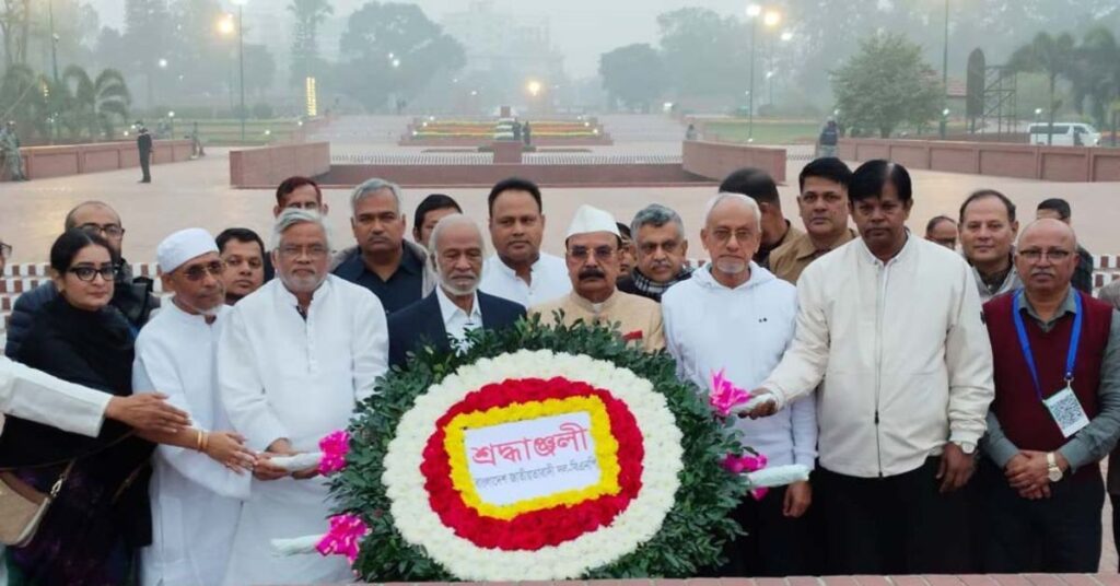 তারেক রহমানের পক্ষে জাতীয় স্মৃতিসৌধে পুষ্পস্তবক অর্পণ